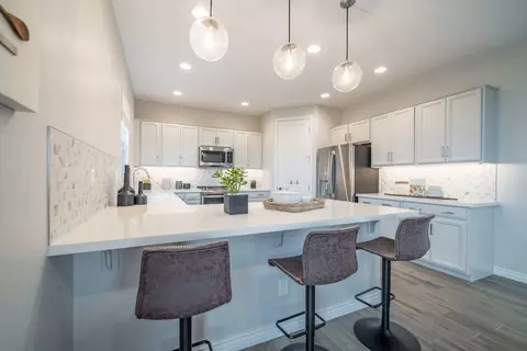 Kitchen - 3833 S Daisy, Mesa, AZ 85212 photo 1 of 7