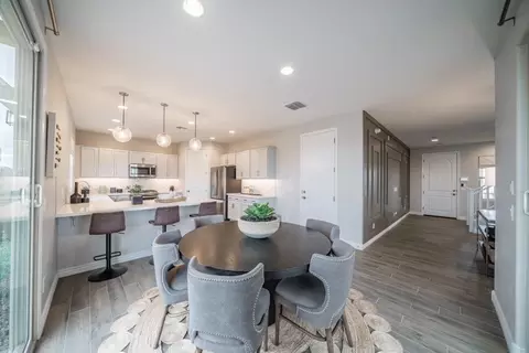 Entry Way - 3833 S Daisy, Mesa, AZ 85212 photo 2 of 4