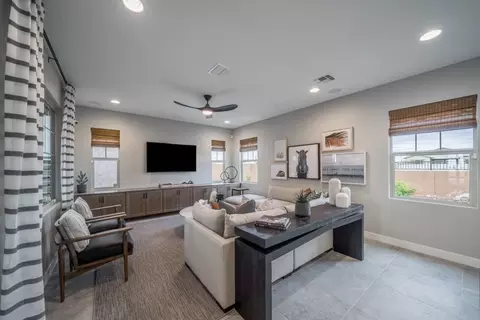 Living - 3833 S Daisy, Mesa, AZ 85212 photo 4 of 4
