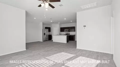 Entry Way - 813 Cr 313, Jarrell, TX 76537 photo 5 of 6