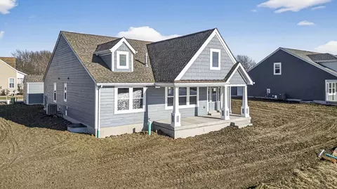 Exterior - 181 Arpent Aly, Saint Charles, MO 63301 photo 4 of 4