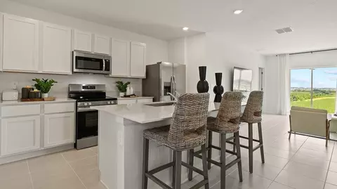 Kitchen - 5820 Taverna Loop, Winter Haven, FL 33884 photo 1 of 5