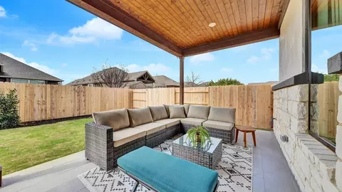 Exterior - 321 Sterling Ridge Dr, Leander, TX 78641 photo 5 of 5