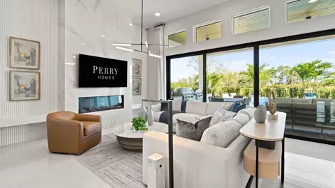 Living - 8117 Wild Coast Trl, Parrish, FL 34219 photo 1 of 2