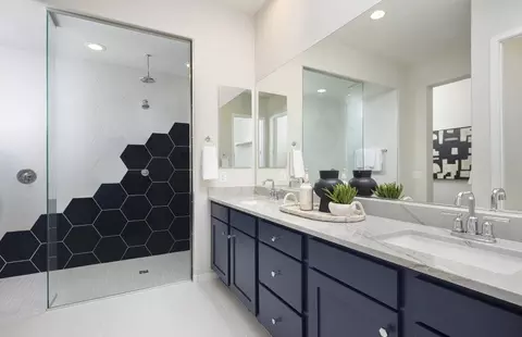 Bath - 13340 E Red Juniper Way, Tucson, AZ 85747 photo 5 of 6
