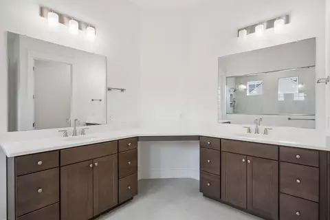Bath - 8 Java Plum St, Bluffton, SC 29909 photo 1 of 3