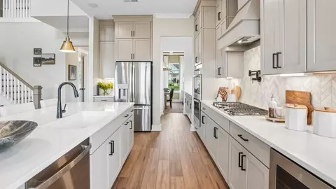 Kitchen - 7246 Richvale Dr, Fairview, TN 37062 photo 4 of 7