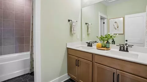 Bath - 7246 Richvale Dr, Fairview, TN 37062 photo 5 of 8