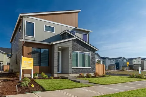 4274 SE Cornelius Pass Rd, Hillsboro, OR 97123