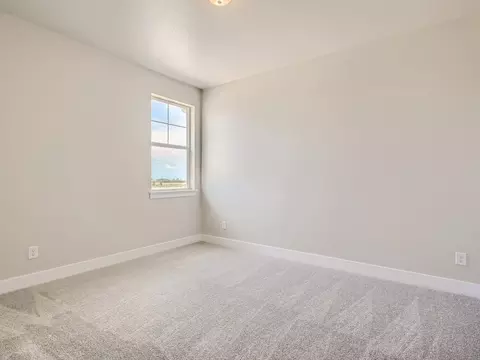 Bedroom - 2093 Falling Leaf, Windsor, CO 80550 photo 5 of 11