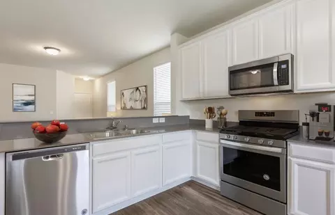 Kitchen - 16418 Cedarveil Ct, Conroe, TX 77302 photo 1 of 4