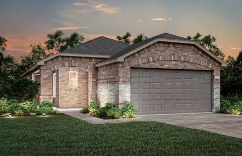 Exterior - 16418 Cedarveil Ct, Conroe, TX 77302 photo 2 of 5