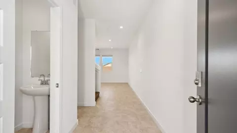 Entry Way - 9648 S Caballo Dr, Apache Junction, AZ 85120 photo 1 of 5