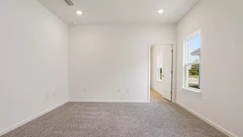 Bedroom - 20 Elderberry St, Freeport, FL 32439 photo 1 of 8