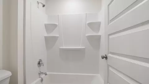 Bath - 20 Elderberry St, Freeport, FL 32439 photo 6 of 6