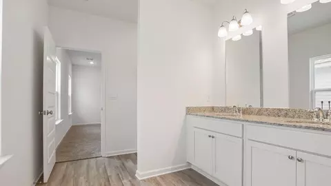 Entry Way - 20 Elderberry St, Freeport, FL 32439 photo 3 of 6