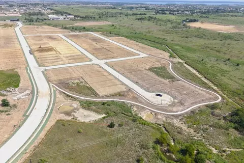 View/Area - 8024 Butterfield Dr, Sanger, TX 76266 photo 6 of 7