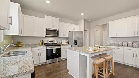 Kitchen - 314 Sweetspire St, Moncks Corner, SC 29461 photo 3 of 7