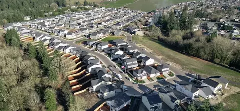 101 W 17th St, Lafayette, OR 97127