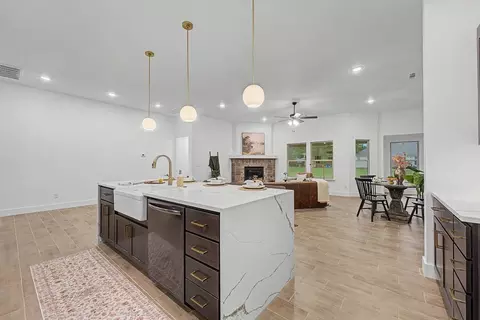 Kitchen - 311 Wickham Way, Centerton, AR 72719 photo 8 of 25