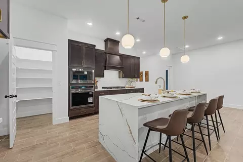 Kitchen - 311 Wickham Way, Centerton, AR 72719 photo 6 of 25