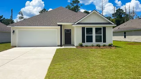 24716 Berry Ridge Ln, Springfield, LA 70462