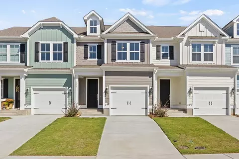 225 Lewes Ave, Simpsonville, SC 29681
