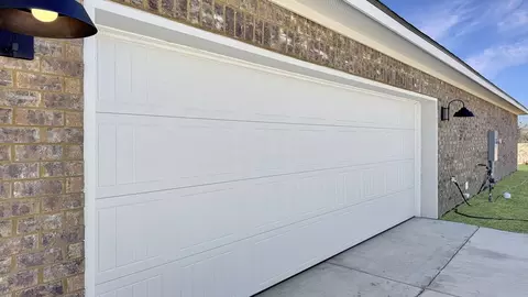 Exterior - 104 Horseshoe Blvd, Clinton, MS 39056 photo 6 of 14