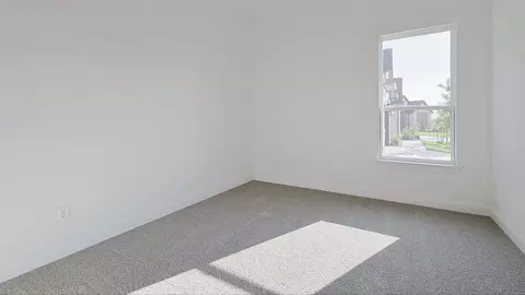 Bedroom - 305 Box Elder Ct, Waller, TX 77484 photo 3 of 7