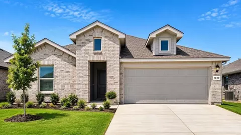 1040 Burnt Ranch Ln, Fort Worth, TX 76131