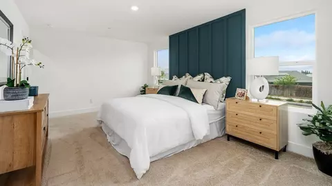 Bedroom - 2410 W Dale Ave, Visalia, CA 93291 photo 2 of 4