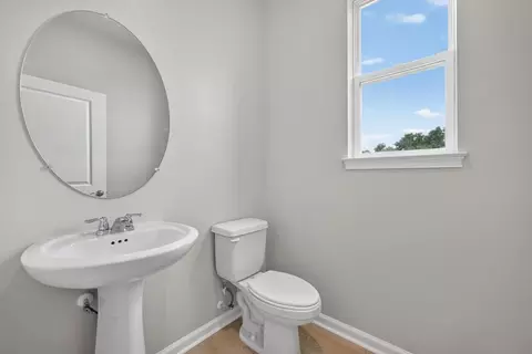 Bath - 13258 Oxeye Ln, Parrish, FL 34219 photo 1 of 2
