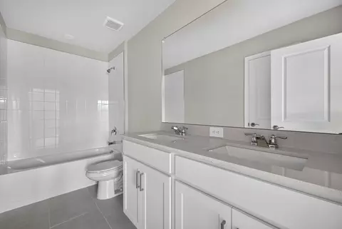 Bath - 13258 Oxeye Ln, Parrish, FL 34219 photo 1 of 1