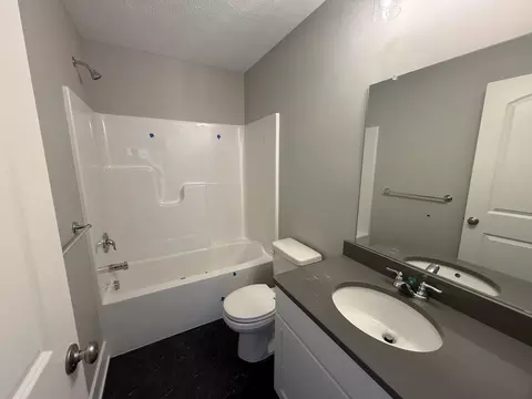 Bath - 6693 Castleton Dr, Grand Ledge, MI 48837 photo 1 of 1