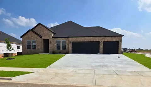 759 Riggs Ave, Springdale, AR 72762