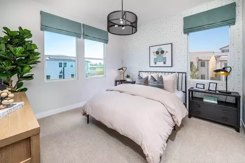 Bedroom - 213 Briar Moon, Irvine, CA 92618 photo 8 of 10