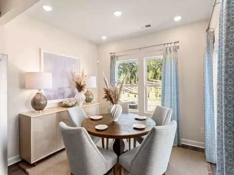 Dining - 3038 14th Ave NE, Conover, NC 28613 photo 2 of 2