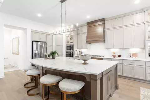 353 Bird Holw, Austin, TX 78737