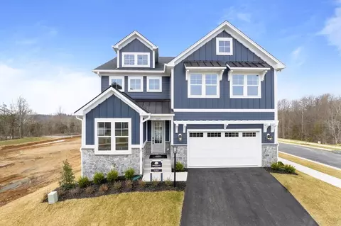1262 Farrow Dr, Charlottesville, VA 22901