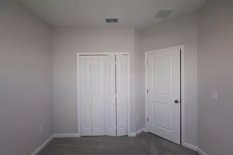 Bedroom - 1354 Mount Royal Dr, Saint Cloud, FL 34771 photo 7 of 8