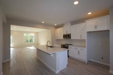 Kitchen - 1354 Mount Royal Dr, Saint Cloud, FL 34771 photo 1 of 8