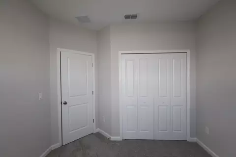 Bedroom - 1354 Mount Royal Dr, Saint Cloud, FL 34771 photo 6 of 8