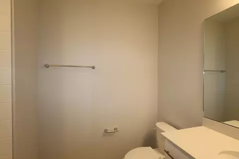Bath - 1354 Mount Royal Dr, Saint Cloud, FL 34771 photo 2 of 3