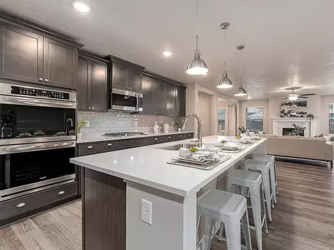 Kitchen - 1919 Cashel St, Middleton, ID 83644 photo 4 of 11