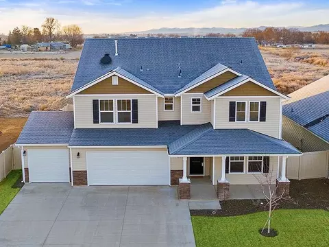 Exterior - 1919 Cashel St, Middleton, ID 83644 photo 10 of 20