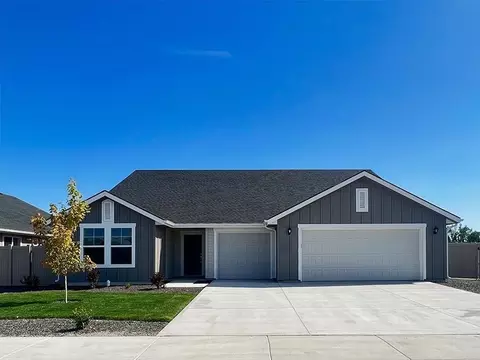 Exterior - 1919 Cashel St, Middleton, ID 83644 photo 12 of 20