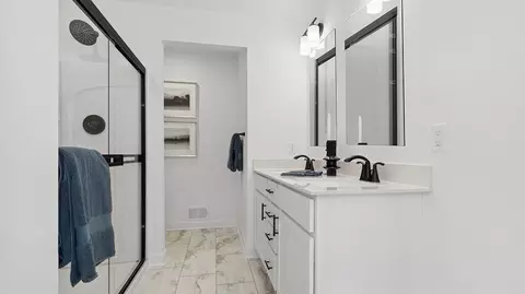 Bath - 900 Erickson Ln, Buffalo, MN 55313 photo 1 of 4