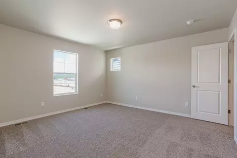 Bedroom - 8190 Lemon Grass Rd, Peyton, CO 80831 photo 2 of 7