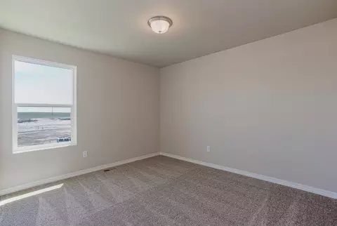 Bedroom - 8190 Lemon Grass Rd, Peyton, CO 80831 photo 6 of 7