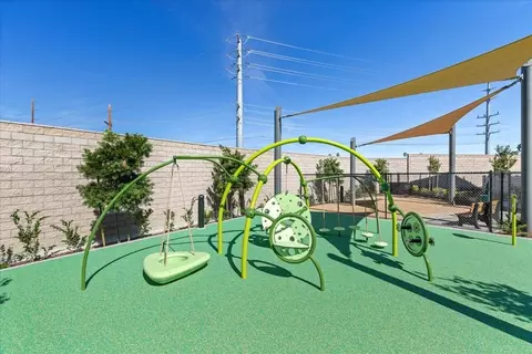 View/Area - 9187 Waverly Ln, Riverside, CA 92503 photo 1 of 1